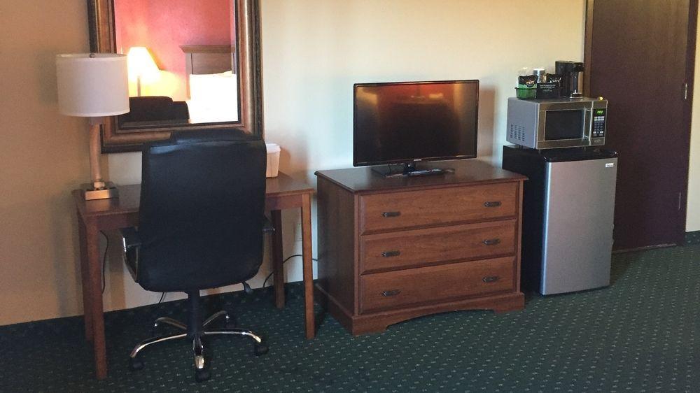 Oyo Hotel Spokane North מראה חיצוני תמונה