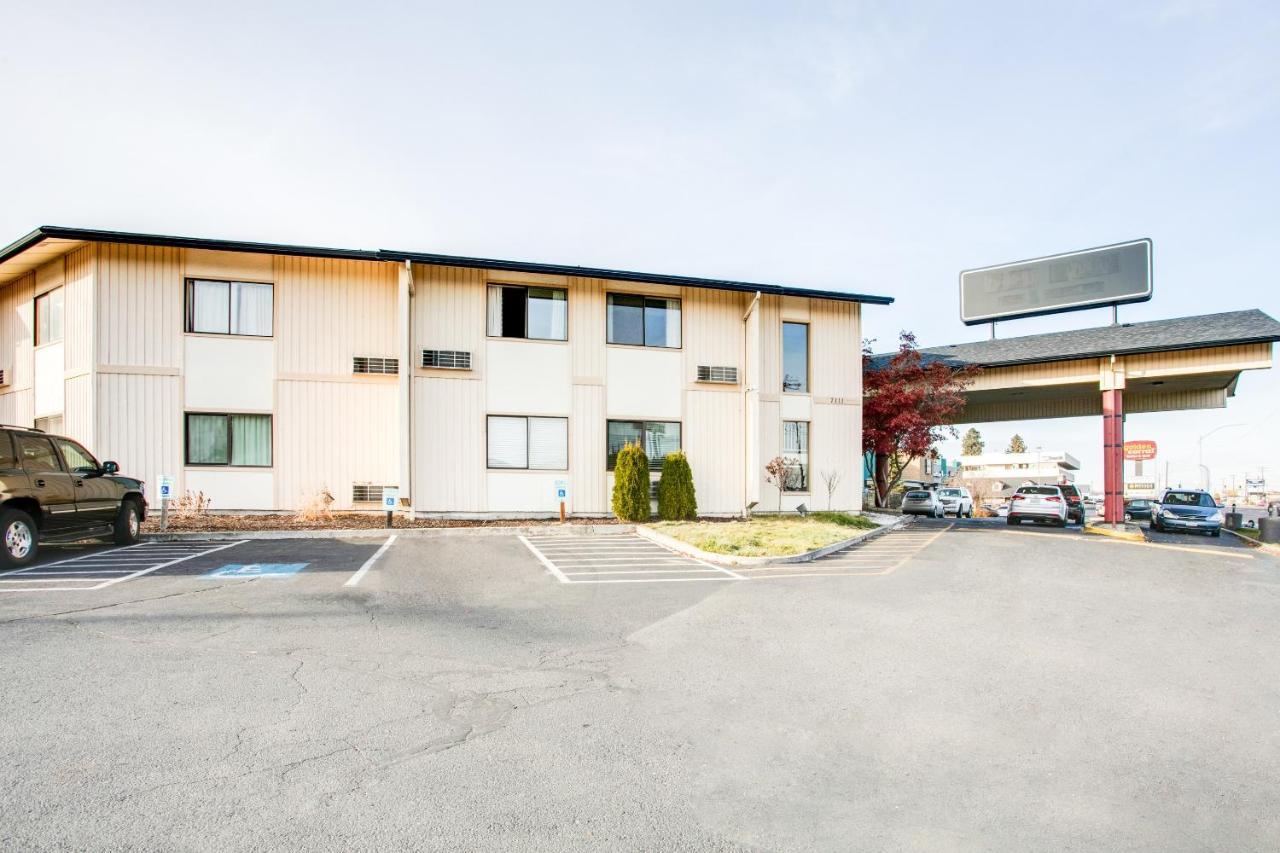 Oyo Hotel Spokane North מראה חיצוני תמונה
