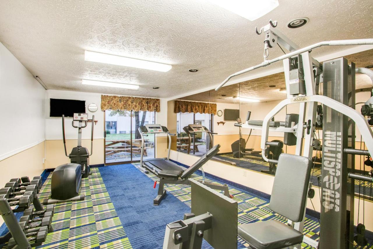 Oyo Hotel Spokane North מראה חיצוני תמונה